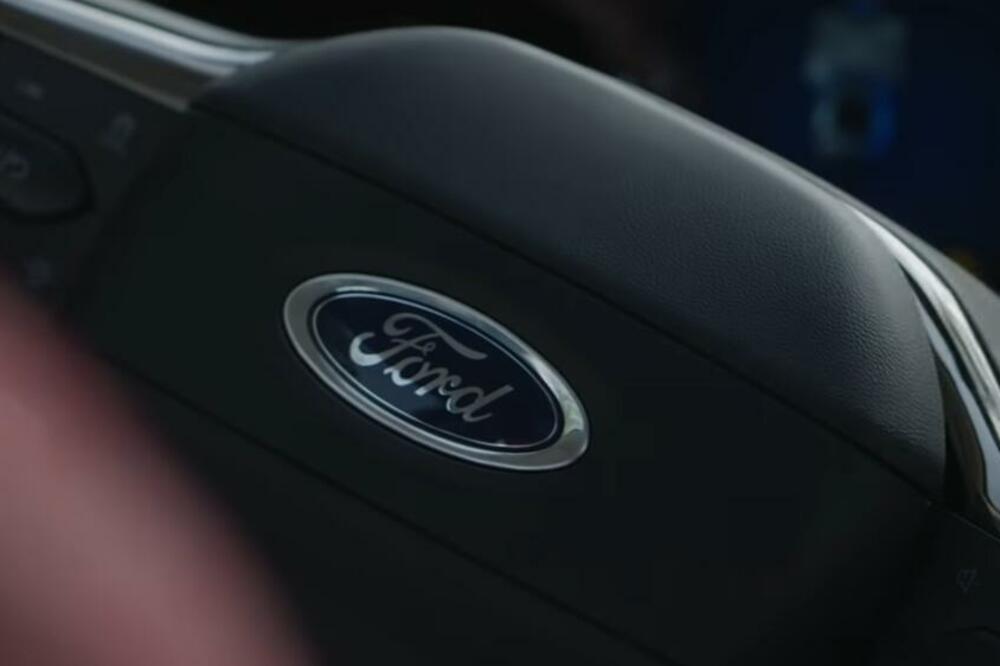 TETOVIRA SE SVE I SVAŠTA, PA I AUTOMOBILI: Evo koji modeli i marke se najčešće biraju, jedan ubedljivo DOMINIRA!