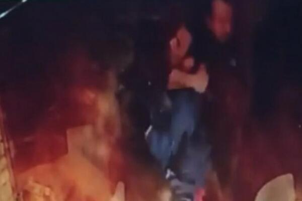 OVAKO IZGLEDA LUKIN UBICA KOJI MU JE HLADNOKRVNO PRIŠAO I UPUCAO GA: Svukli mu masku, OVO JE NJEGOVO LICE! (FOTO)