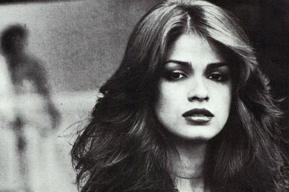 IMALA JE BAJKOVITI POČETAK: Njenoj lepoti klanjao se ceo svet, a onda ju je bolest uzela u 27. godini! (FOTO)