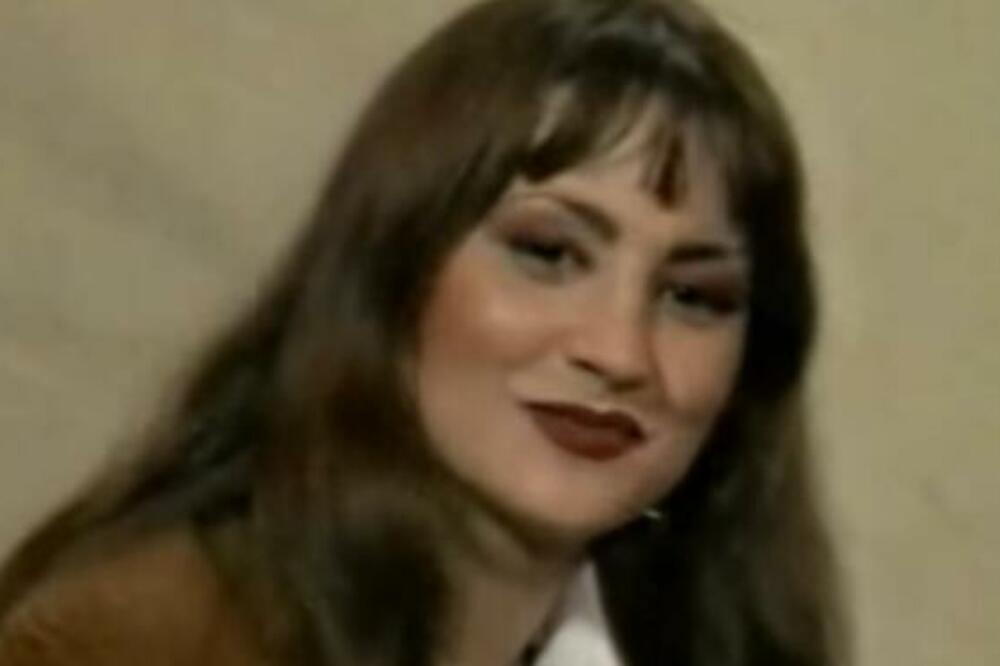 O PEVAČICINOM BRAKU JE BRUJALA SRBIJA, META JE MNOGIH SKANDALA: Danas ima svoju EMISIJU, ali i MLAĐEG MUŠKARCA