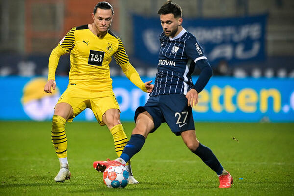 FUDBALER TUKAO ŽENU DOK JE BILA U DEVETOM MESECU TRUDNOĆE: Gušenje, udaranje glavom o ogledalo, šutiranje u stomak!