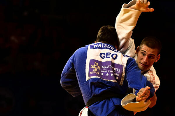 MEDALJA ZA SRBIJU! Brašnjović posle četiri briljantne pobede zaustavljen u finalu! (FOTO)