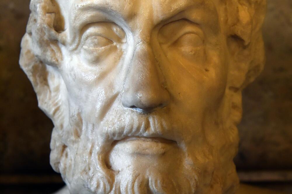 DIVIMO LI SE (NE)POSTOJEĆIM JUNACIMA? Ovo je 5 značajnih istorijskih ličnosti koje možda NISU NI POSTOJALE