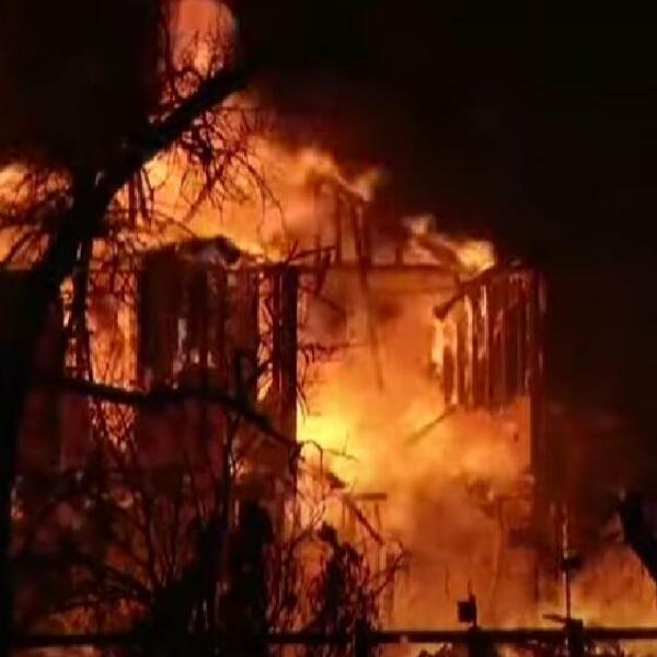 KATASTROFALNI POŽAR U NOVOM MEKSIKU I DALJE AKTIVAN: Vatra gori skoro MESEC dana, evakuisane hiljade ljudi (VIDEO)