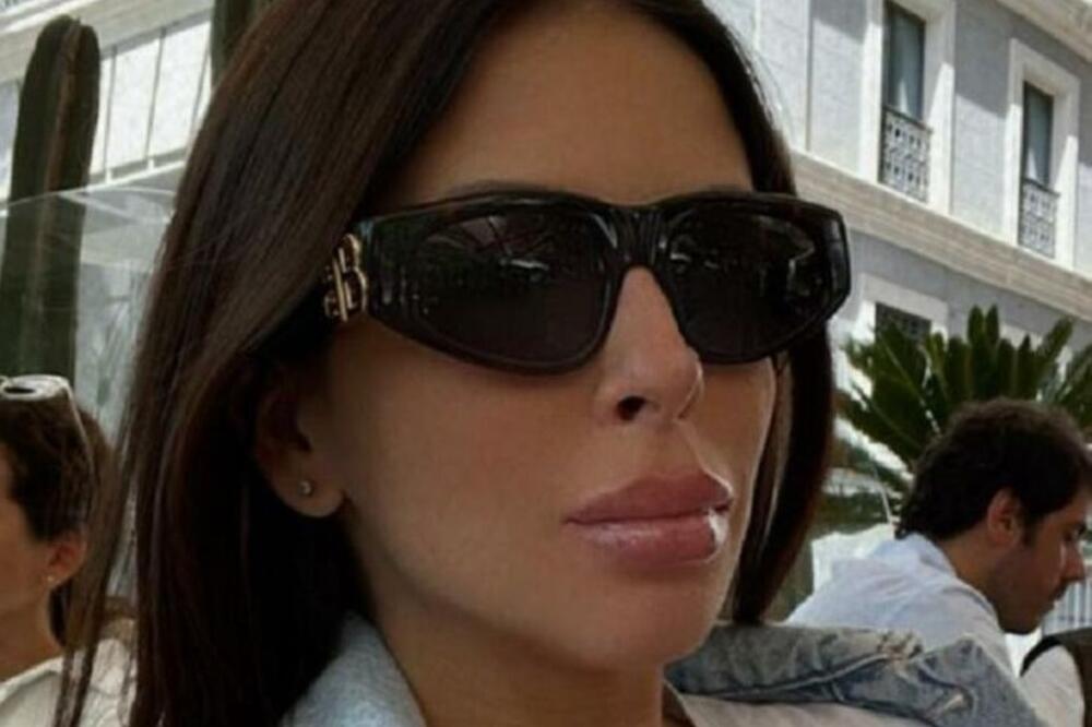 DOK JOJ BIVŠI MUŽ PRAVI SKANDALE U SRBIJI, NAŠA PEVAČICA UŽIVA SA SADAŠNJIM U LUKSUZU U ŠPANIJI! (FOTO)