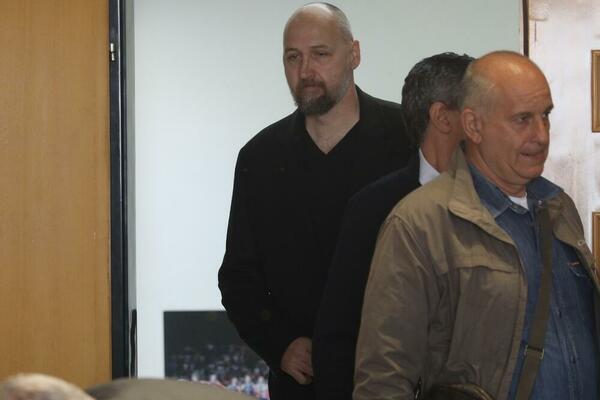 RAĐINE REČI GAĐAJU PRAVO U SRCE! Burazeru, nećemo da plačemo... (FOTO)