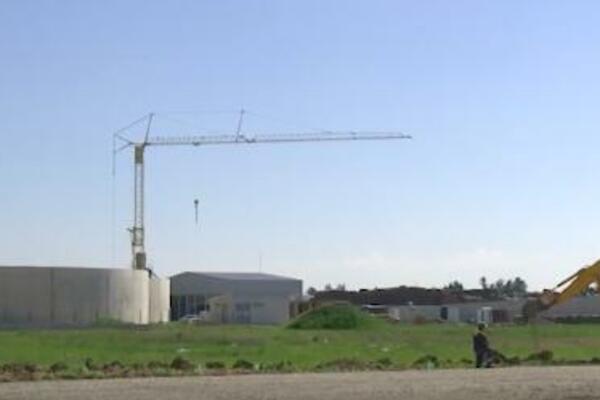 UGROŽENO PLODNO ZEMLJIŠTE U SRBIJI: Postaje industrijska zona?