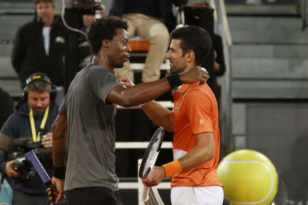 Gael Monfis i Novak Đoković