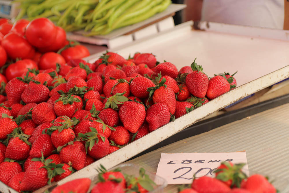 NE DAJTE DA VAS PREVARE: Evo kako ćete prepoznati prave domaće jagode