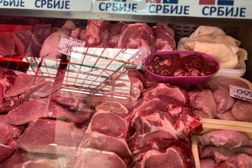 3 GLAVNA TRIKA MESARA POMOĆU KOJIH VARAJU KUPCE: Bivši radnik sve otkrio, a retko ko ih provali