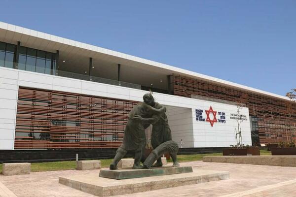 IZRAEL OTVORIO PRVU PODZEMNU BANKU KRVI OTPORNU NA RAKETE! Evo koliko su koštali troškovi izgradnje (FOTO)