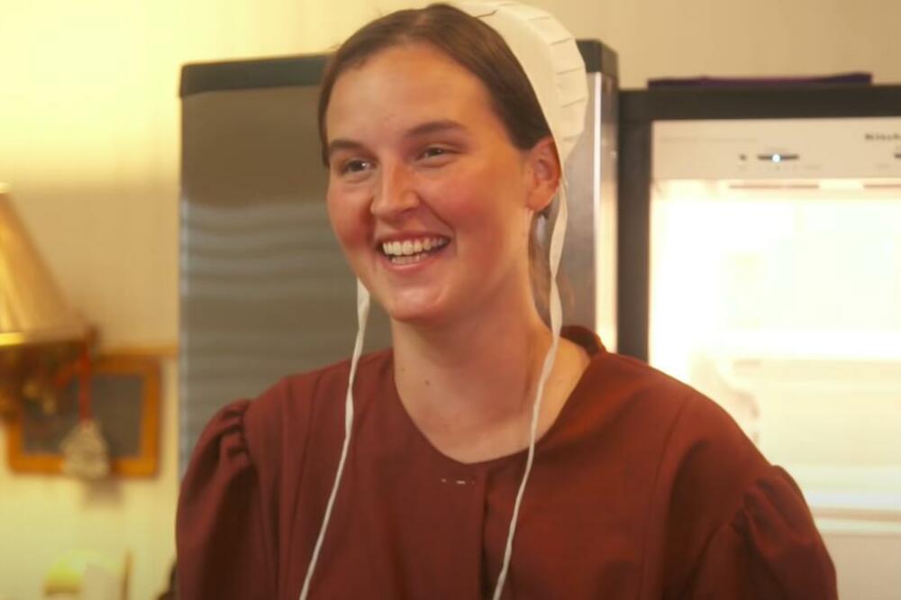 SARA JE PRVI PUT OTIŠLA KOD FRIZERA: Kada je završio, doživela je najveći mogući ŠOK (FOTO)