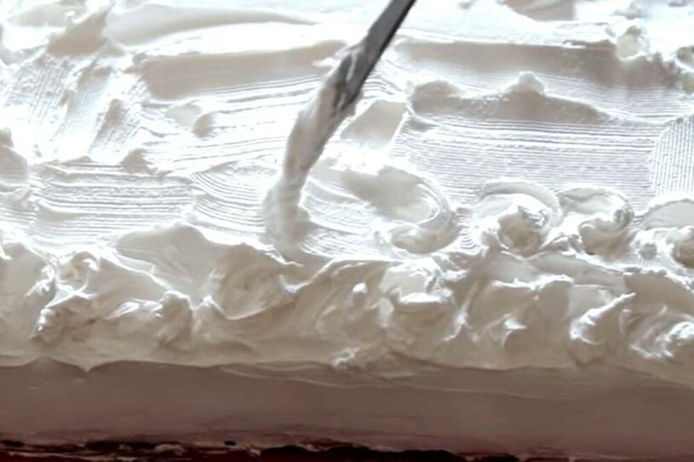 NAJLEPŠI RECEPT ZA POSNU KINDER TORTU: Prave se dva fila, nema boljeg izbora za vašu trpezu