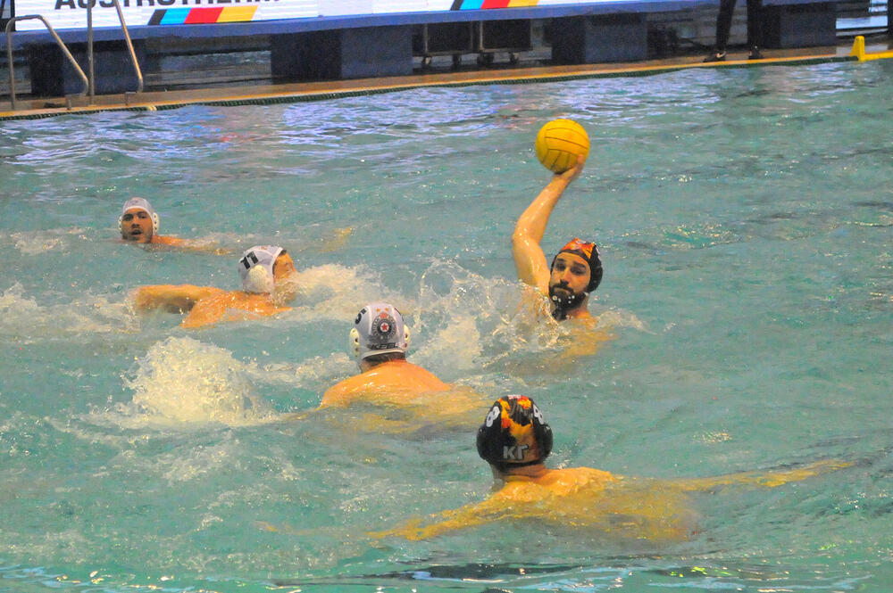 VK Radnički, VK Partizan, Vaterpolo