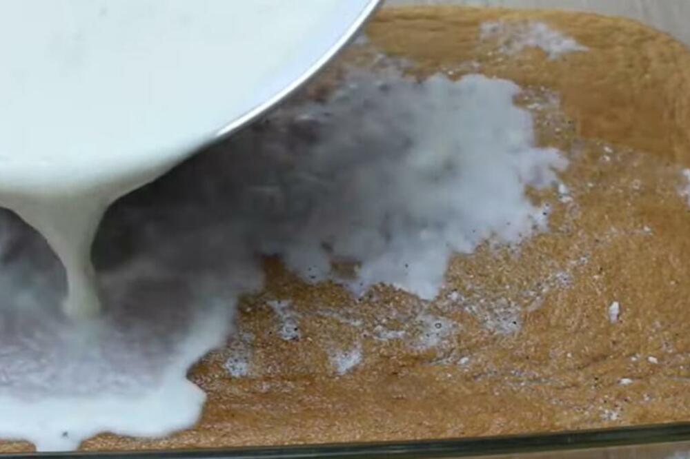 TRADICIONALNI SLATKIŠ KOJI VAM SE UVEK JEDE: Recept za KOH koji će vas oduvati!