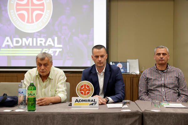 PARTIZAN POČEO BOJKOT? Obradović nije došao na konferenciju pred početak KLS-a! Nije jedini odsutan... (FOTO)