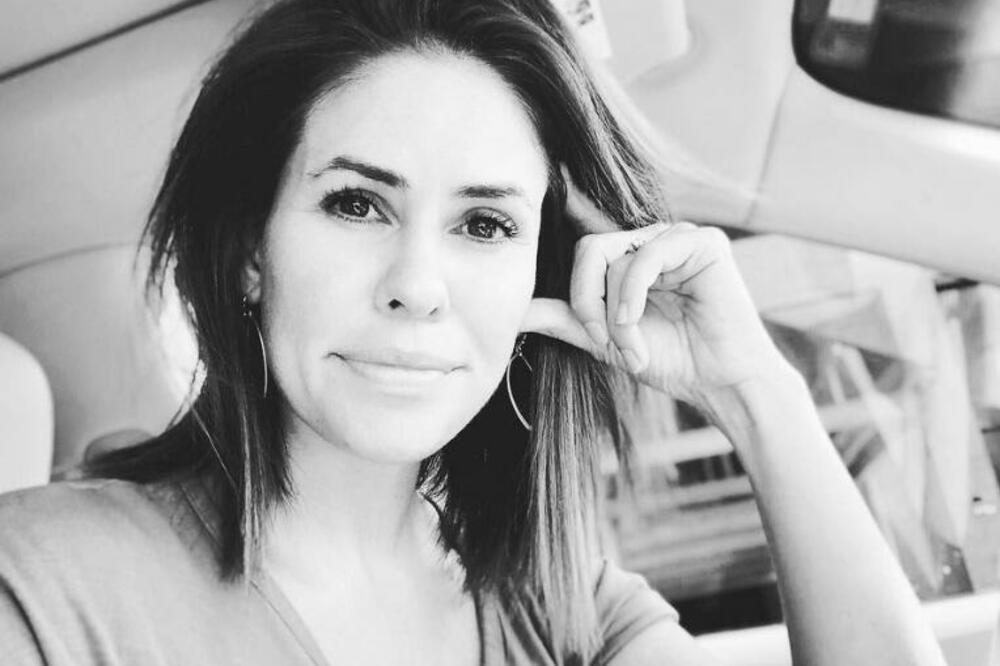 MUŽ JE OSTAVIO U NAJGOREM MOMENTU IZ SKANDALOZNOG RAZLOGA: Ona mu vratila munjevitom brzinom (FOTO)