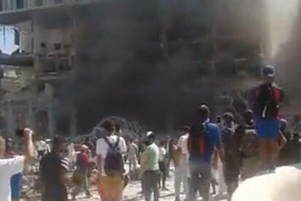 UŽAS NA KUBI: Eksplozija u POZNATOM HOTELU, nekoliko spratova UNIŠTENO, EKIPE TRAŽE PREŽIVELE! (VIDEO)