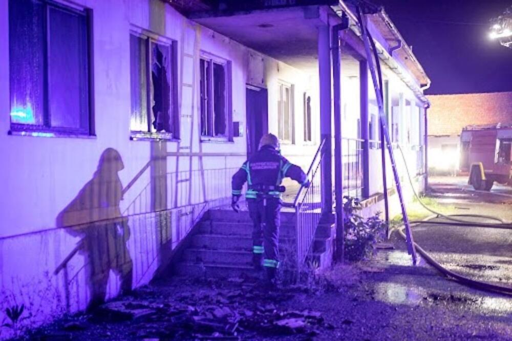 PREMINUO RADNIK POVREĐEN U EKSPLOZIJI: Tragične vesti nakon požara u fabrici u Odžacima