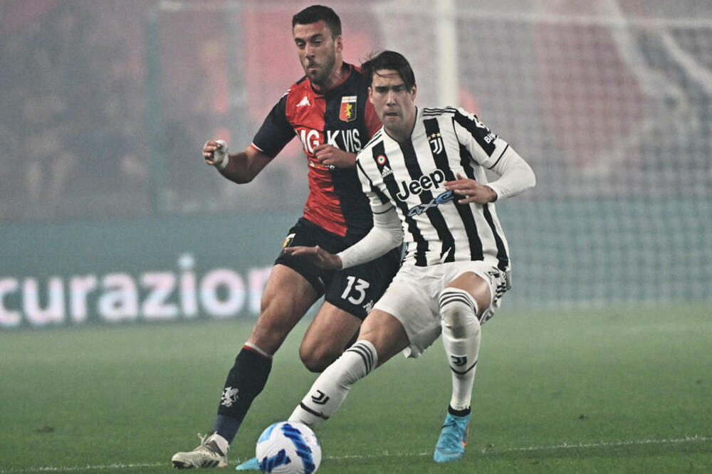 SRPSKI FUDBALER UPAO U GOLGETERSKU KRIZU! Vlahović dobio savet koji MORA da posluša!