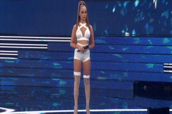 PROŠLI PUT JE ŽESTOKO KRITIKOVALI! Žiri Maju izbacio iz Zvezda Granda!