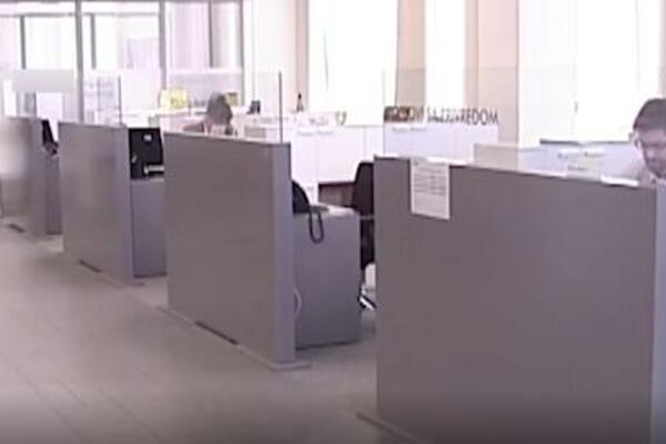 OVIH 5 BANKARSKIH USLUGA ĆE POSKUPETI: Pažljivo čitajte sva obaveštenja iz vaših filijala