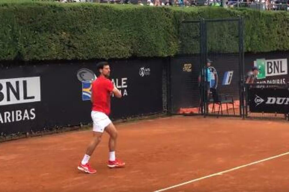 OVO OBEĆAVA! Novak Đoković ponovo "šljaka", spreman da pokori Rim! (VIDEO)