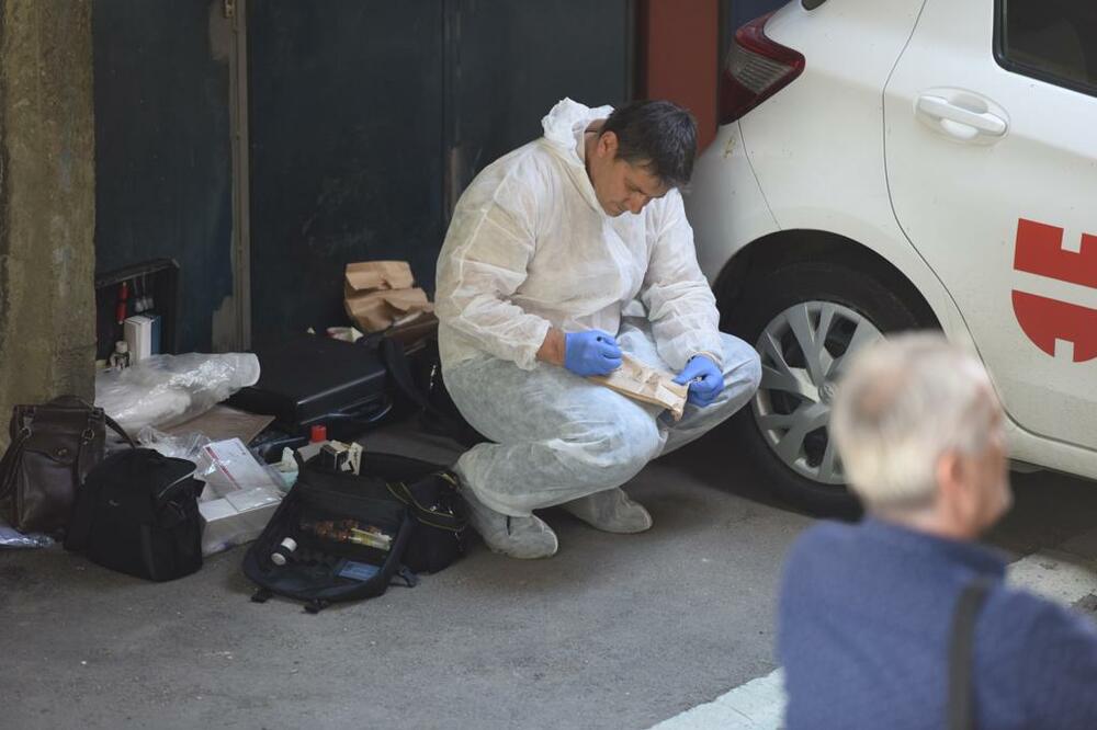 PRONAĐENO TELO U ZGRADU U BARAJEVU! Naložena obdukcija