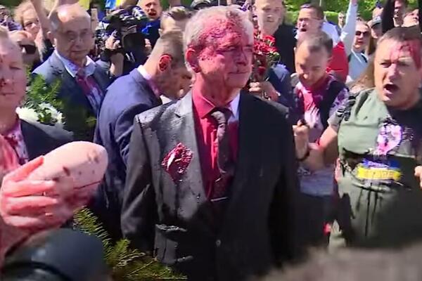 OGLASIO SE POLJSKI PREMIJER POVODOM INCIDENTA! Moravjecki doliva ULJE na VATRU