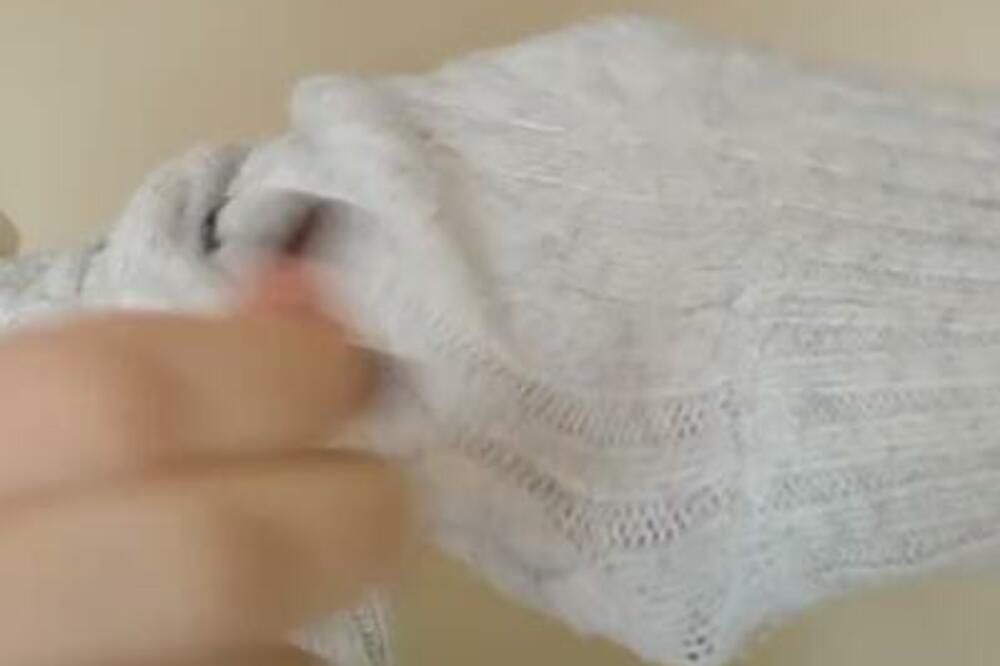 NI SLUČAJNO NEMOJTE DA BACATE ODEĆU KOJA SE SKUPILA NAKON PRANJA: 1 TRIK će vam pomoći da to više NE RADITE