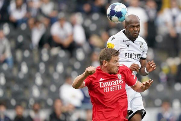 ZVEZDA IMA I OPCIJU B: Ako ne dođe Dzjuba, pik je GOLGETER iz Kolumbije!