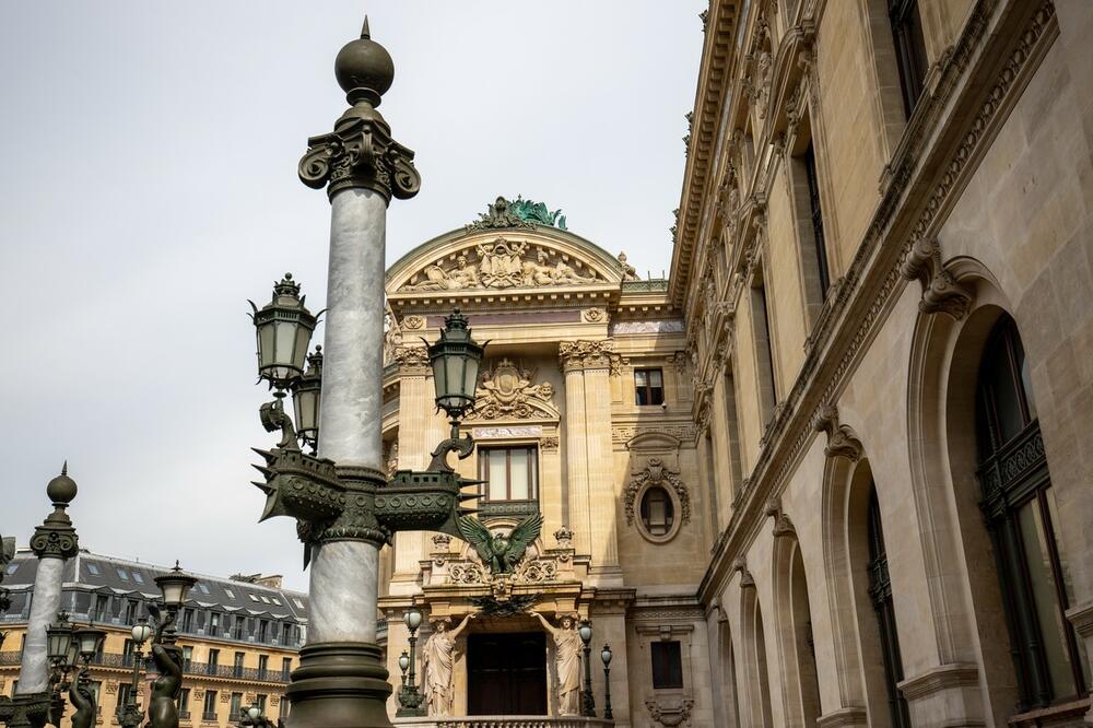 AMERIKANCI BEŽE U EVROPU: Masovno kupuju NEKRETNINE u ove 4 zemlje, evo i ZBOG ČEGA!