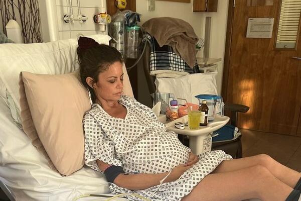 VODITELJKA NA IVICI SMRTI NAPISALA OPROŠTAJNO PISMO: Ove reči KIDAJU SRCA, obratila se JAVNO!