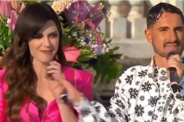 BIĆETE ZGROŽENI SRAMNIM PONAŠANJEM IZRAELSKOG PREDSTAVNIKA NA EVROVIZIJI: Je l moguće da je ovo uradio VODITELJKI?!