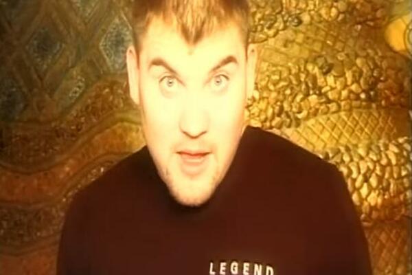 ZVEZDA DEVEDESETIH I DALJE PUNI KLUBOVE PO BEOGRADU: Ovo je Oliver Stoiljković, pogledajte kako danas izgleda! FOTO