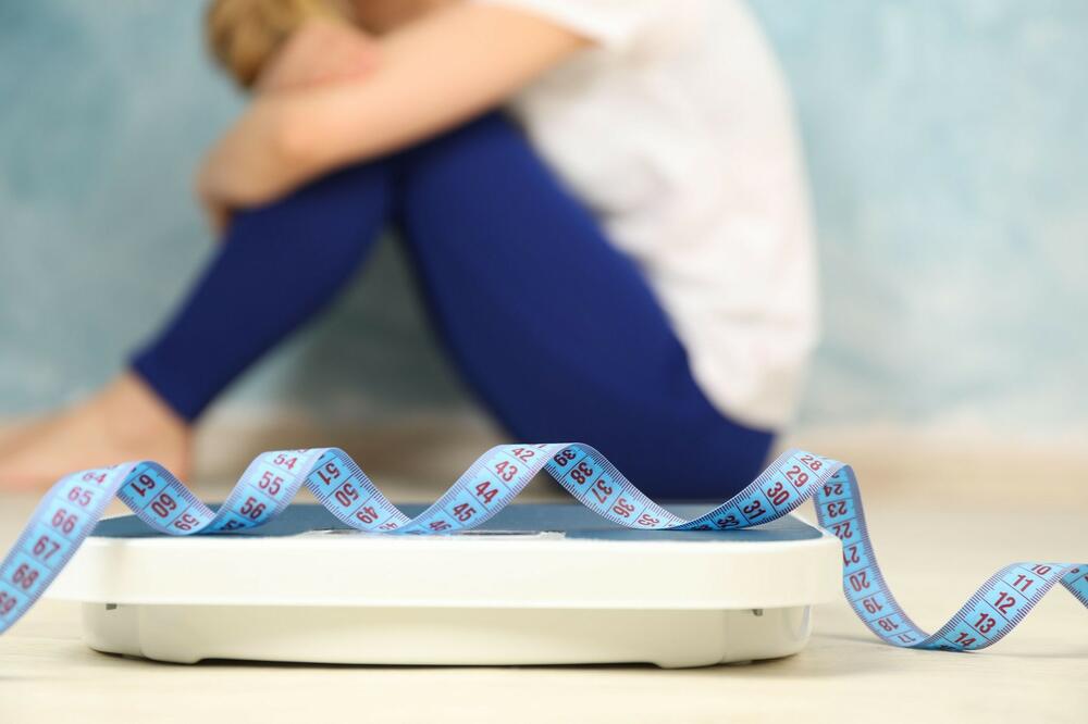 OD BORBE SA VIŠKOM KILOGRAMA I IZGLEDOM SAM BILA PSIHIČKI ISCRPLJENA Počela sam da koristim OVO i sada sam kao nova