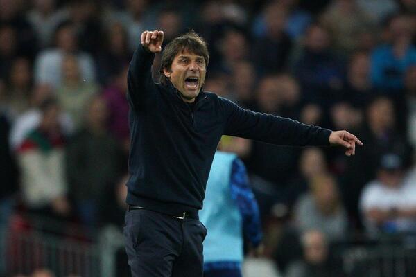 "FAVORITI ZA TITULU? NIKAKO" Konte razočaran posle poraza Totenhema od Mančester junajteda (FOTO)