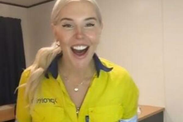 ATRAKTIVNA PLAVUŠA RADI U RUDNIKU, A PAZITE SAMO ŠTA: Nikada nismo čuli da se ŽENE OVIM POSLOM! (VIDEO)