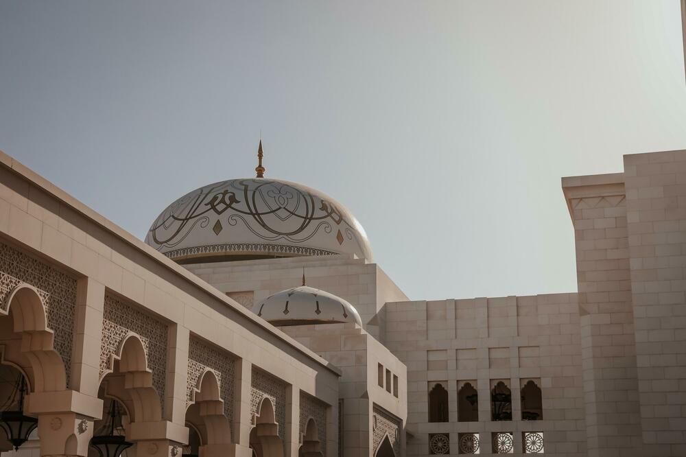 IDETE U DUBAI? Evo šta sve možete raditi u zatvorenom prostoru da izbegnete VRUĆINU