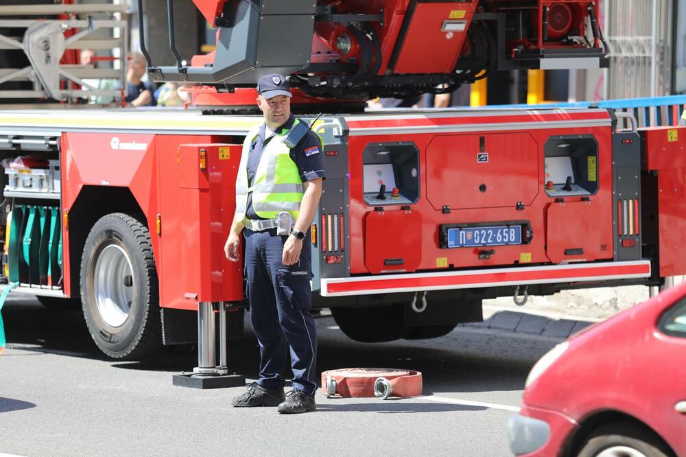GORI KUHINJA RESTORANA U OBRENOVCU: Povređena jedna osoba