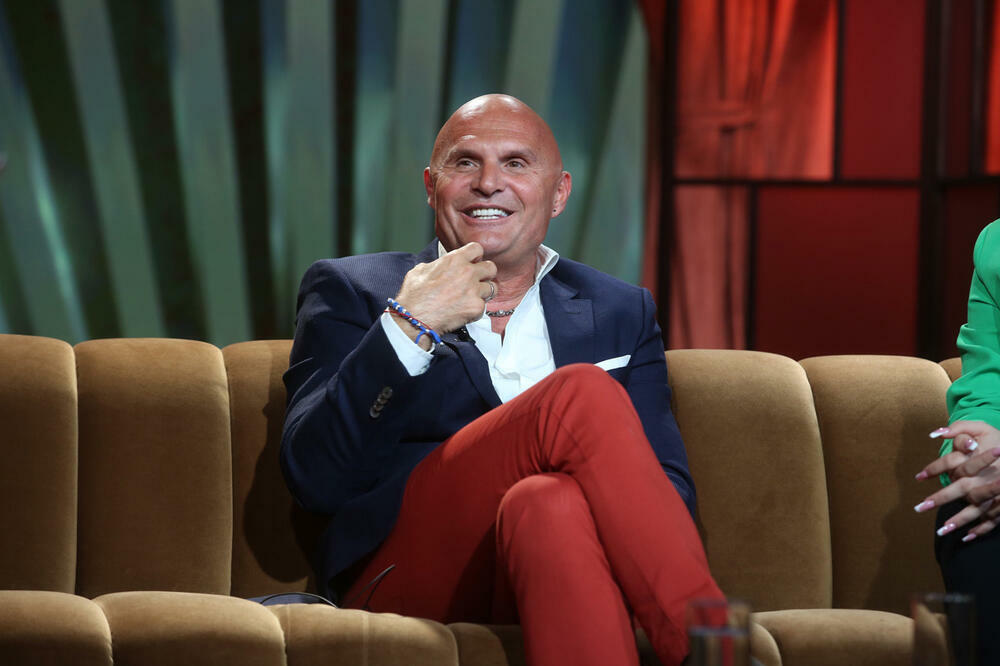 OVO JE MILIJEVA ŽENA! OŽENIO FATALNU PLAVUŠU: Majko mila koliko dobro izgleda, PRAVA BOMBA