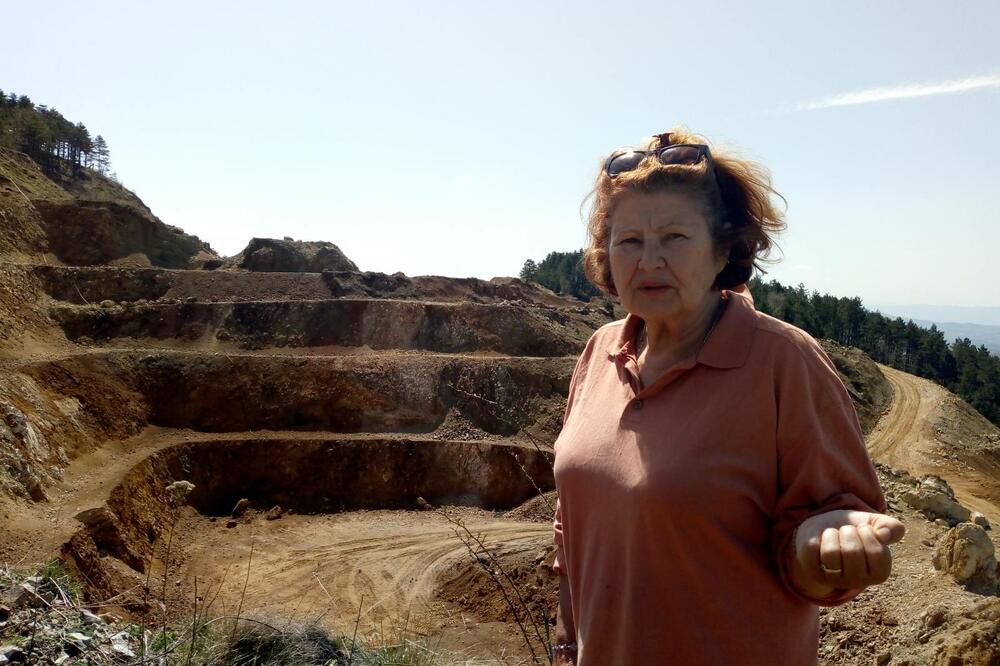 PREŽIVELA GOLGOTU SAMO ZBOG 1 POZNANSTVA: Jovanka je bila prinuđena da napusti OGNJIŠTE i ode u Australiju (FOTO)