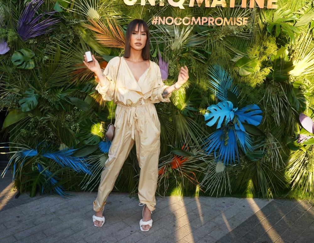 Žao mi je što je tako. S fotografijama i snimcima se trudimo da ih zadržimo samo za sebe