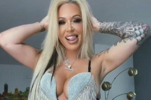 NEĆETE MOĆI DA DOĐETE SEBI KADA VIDITE KAKO IZGLEDAJU 13 GODINA STARI SILIKONI: Ono što je NOSILA U GRUDIMA ŠOKIRA!