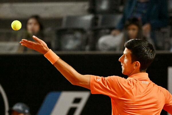 SVE JE IŠLO KAKO TREBA PO NOVAKA, A ONDA SE DESILO NEŠTO NESVAKIDAŠNJE: Svi su ostali u čudu, neki su se i uplašili