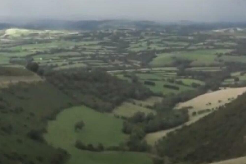 "BILO JE TO VEOMA MRAČNO VREME": Meštani ovog sela POBEGLI PREKO NOĆI, nakon što su dobili ZASTRAŠUJUĆE pismo!