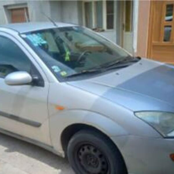 "HRPA SMEĆA NA TOČKOVIMA": Urnebesan OGLAS za prodaju AUTOMOBILA - ako ima neka BUDALA, neka KUPI! (FOTO)