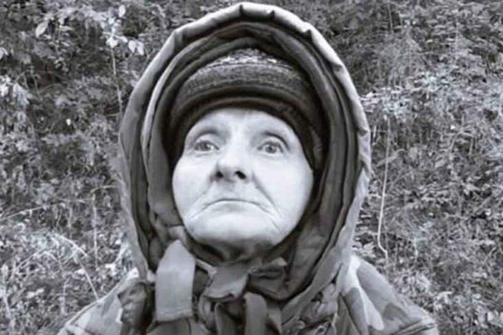 POTRESNA SUDBINA OMILJENE CRVENKAPICE IZ KOMŠILUKA: Izgubila je MAJKU sa samo 13 GODINA, život joj je uzeo SVE!