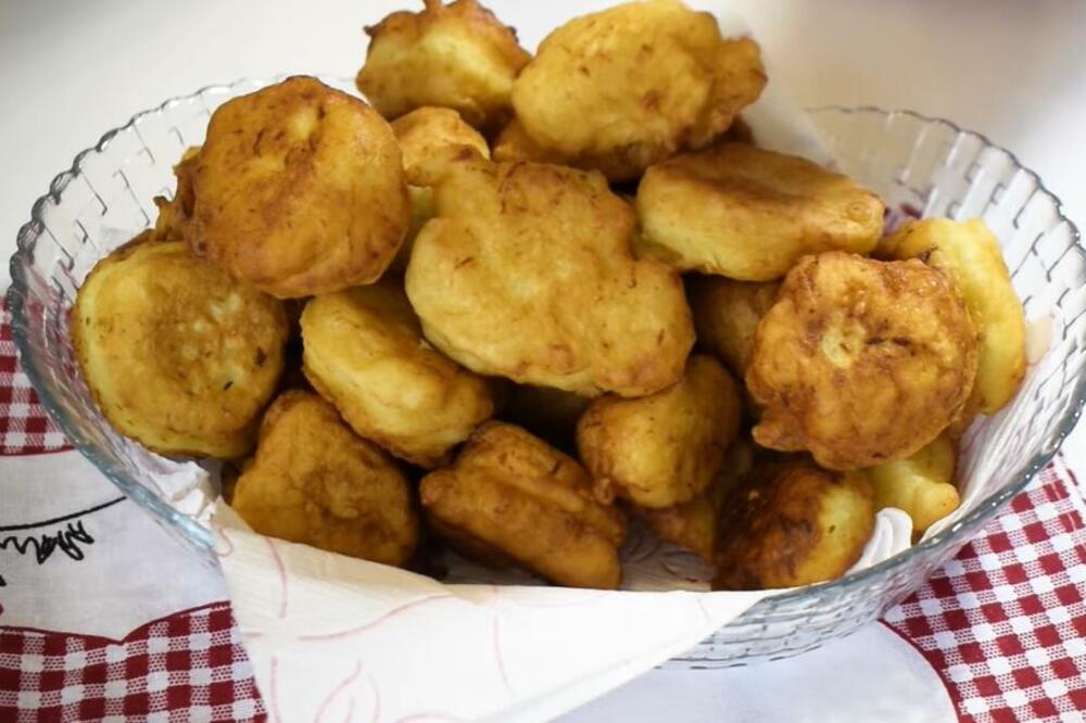 UŠTIPKE OD OVOG POVRĆA NISTE MOGLI NI DA ZAMISLITE: 100 puta su BOLJI od OBIČNIH (RECEPT)