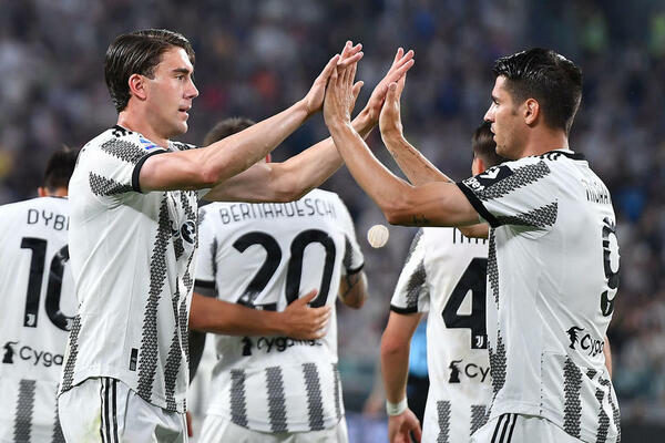 KAKO SE SUDBINA POIGRALA SA VLAHOVIĆEM! Isplivali zanimljivi detalji oko ugovora